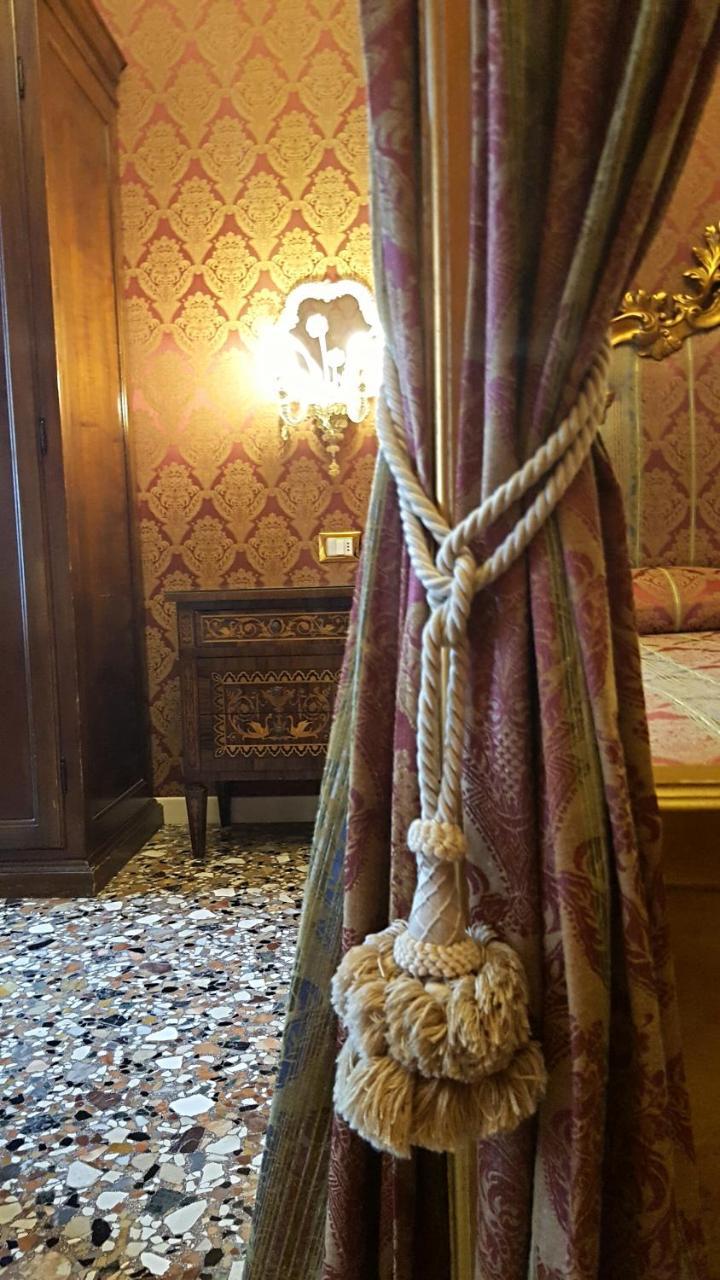 Casa Pisani Canal Venedig Exteriör bild